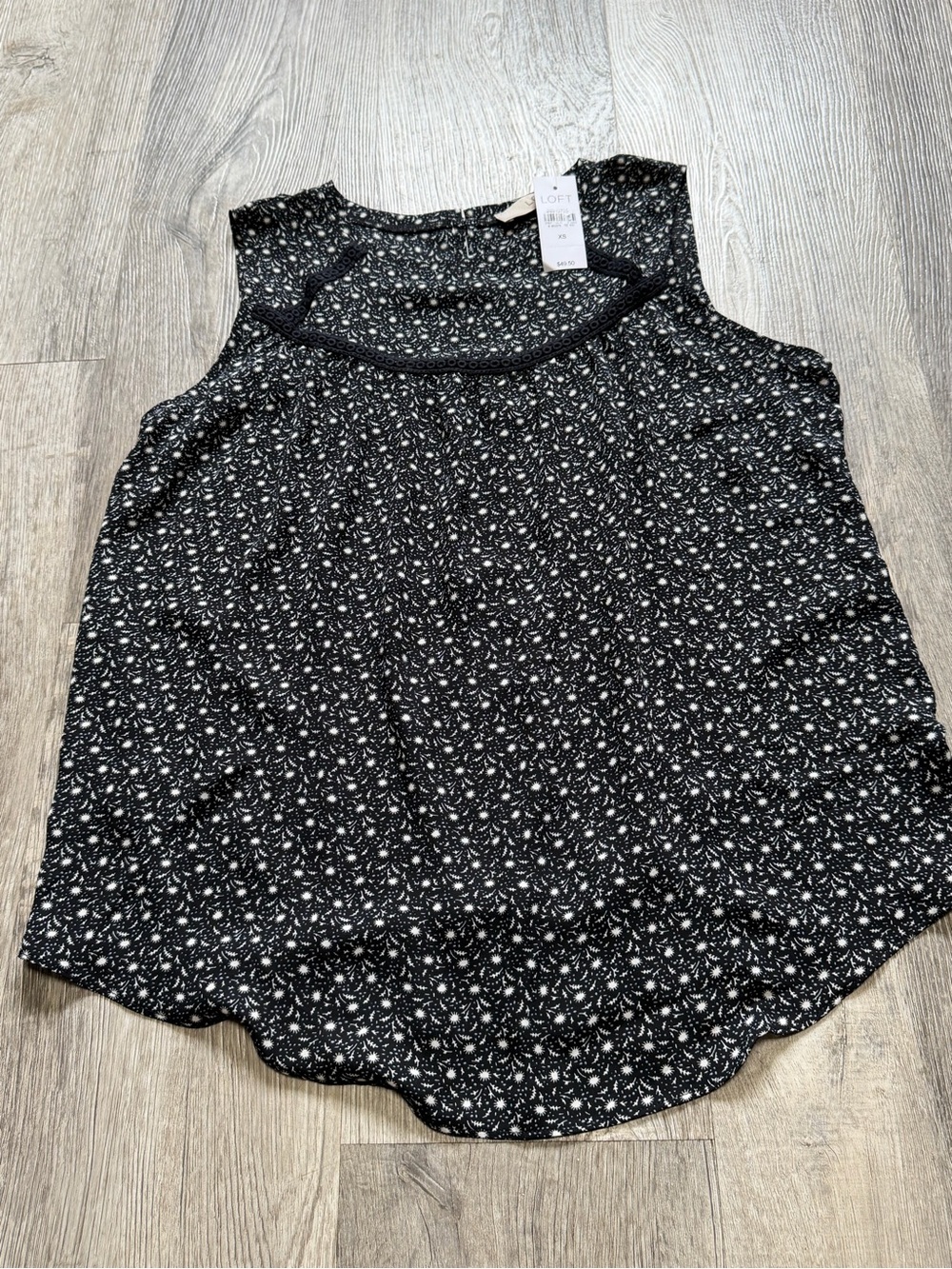 Ann Taylor Loft Black Floral Sleeveless Blouse NWT